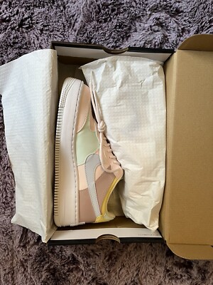 EU Größe 40 - Nike Air Force 1 Shadow Light Soft Pink