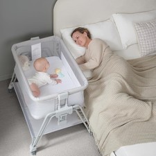 3-in-1 Baby Bassinet Bedside Sleeper w/Wheels, Adjustable Height Gray Crib