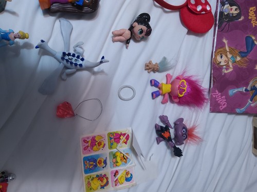 Tinker Bell, Disney, & More. 11 Lb Lot. Sleeping Beauty, Nemo, + More. Must See - Picture 13 of 24