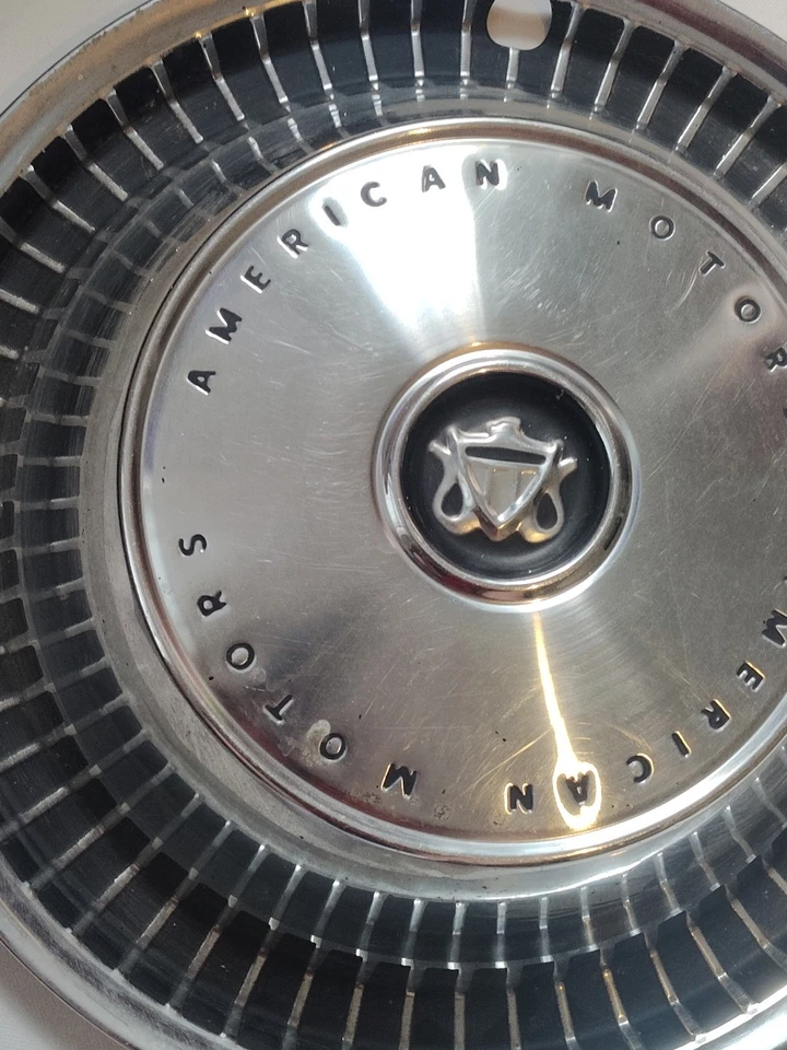 Tapacubos Ambassador Matador 1970 AMC 14" cubierta de llanta OEM #3195354 Foto 4 de 4