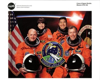 STS 108 SIGNED PHOTO COLOR NASA I. BY CREW (AA307)