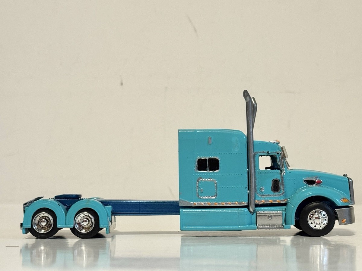 CUSTOM! 1/64 DCP Blue Aqua Peterbilt 386 KULAK KCK 3-D