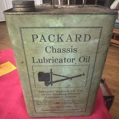 Gallon size Vintage Packard Chassis Lubricator Oil - has oil? Oily can. 9 x 6 