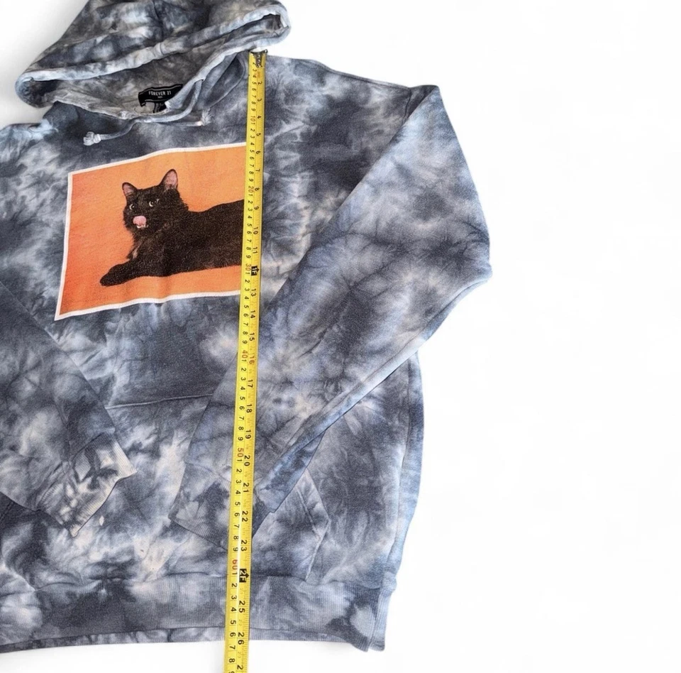 Moletom com capuz Forever 21 masculino tamanho L foto gato preto tingido - Imagem 3 de 4