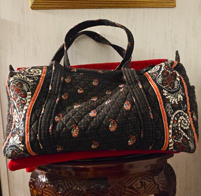 Vera Bradley Women s Paisley Quilted Duffle Bag Zip Closure Black Red White