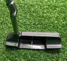 Tour Model Blade Putter /  RH /  ~35.75" Steel / Nice Grip / GG9362