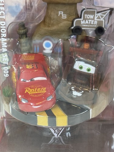 Disney Pixar CARS 3 Dream Select Diorama Lightning McQueen Tow Mater RARE Statue - Picture 2 of 6