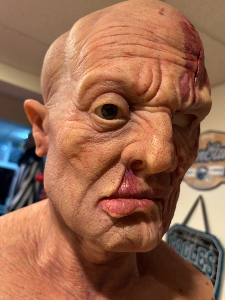 Máscara y disfraz de silicona Jason parte 4 Foto 4 de 4