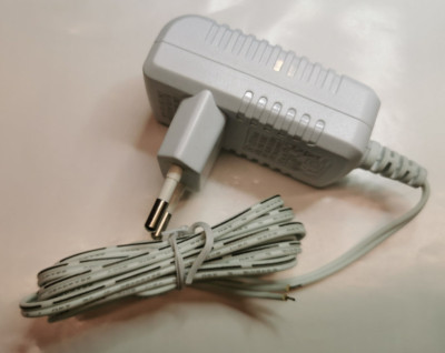 LED Treiber LPS06-120-0300-2 Driver 12VDC - 300mA Netzadapter Trafo Netzteil A43