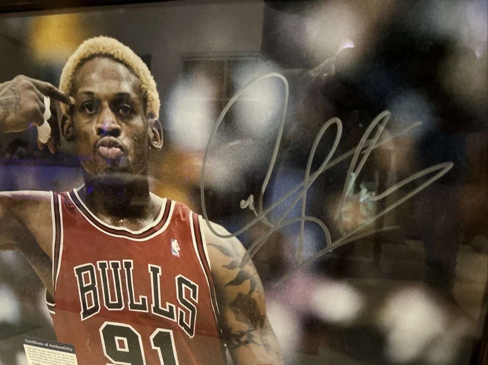 dennis rodman signed photo With PSA Authentication Included - Image 4 of 4