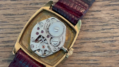 Vintage Tissot square 22 mmladies manual wind gold plated mov.554