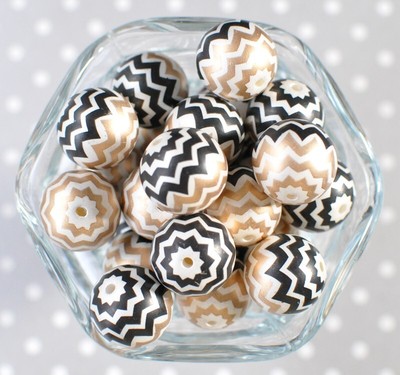 Bubblegum beads 20mm Black gold Chevron print 50 piece acrylic bulk bead lot