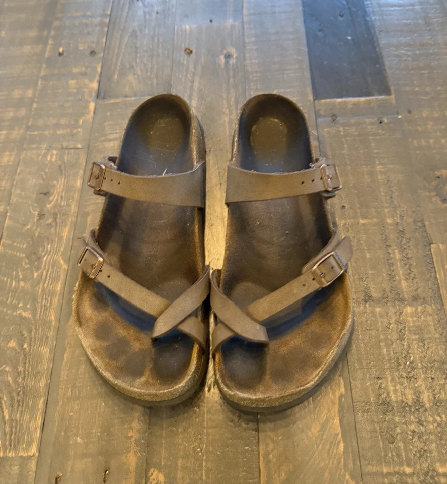 Sandalias Birkenstock Mayari Marrón Tanga Cuero Talla 38.8 (8.5) Foto 2 de 4