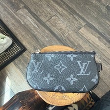 Louis Vuitton Monogram Eclipse Key Pouch