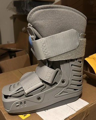 United Ortho 360 Air Walker Boot   XS Gray   Used, Excellent Condition
