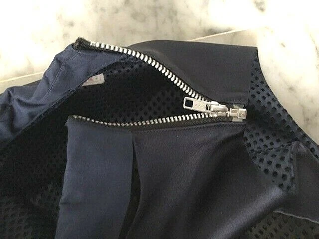 ABITO A LINE SACAI NAVY RASO SETA E FODERA TRAFORATA TG 2