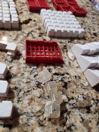 Vintage 50s BLOCK CITY Plastic Blocks 292 Pcs Building Red & White Construction - Picture 4 of 19