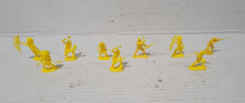Lot of 9 pcs Vtg Yellow Plastic Indian 2" H Figures Toys