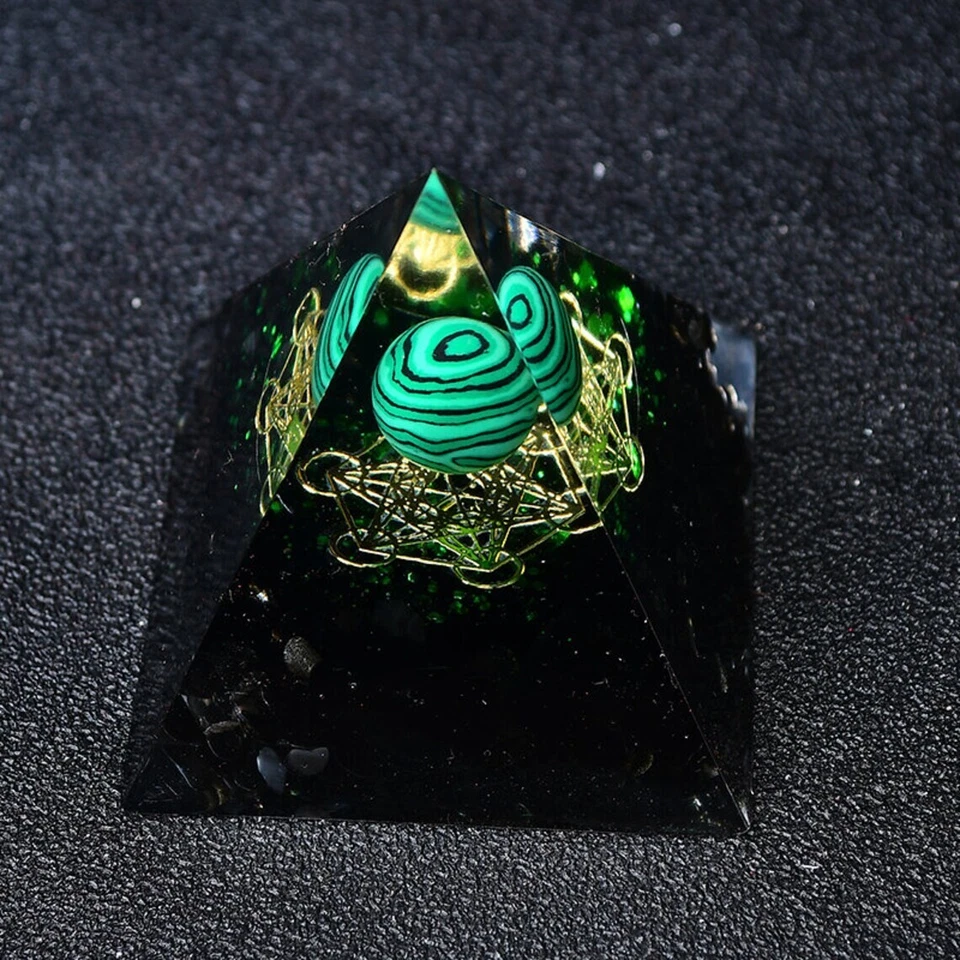 Pirámide de Orgón Natural Malaquita Cristal Esfera Obsidiana Orgonita Pirámide Foto 3 de 4