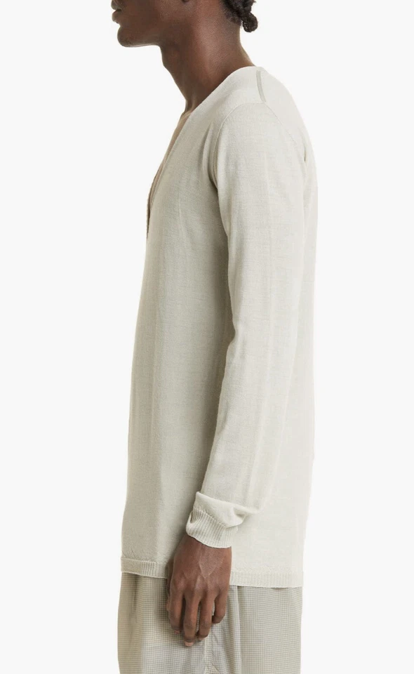 Nuevo con etiquetas Suéter Rick Owens Gran Tamaño Cuello en V Profundo 100% Lana - Talla Única - Color Perla Foto 4 de 4