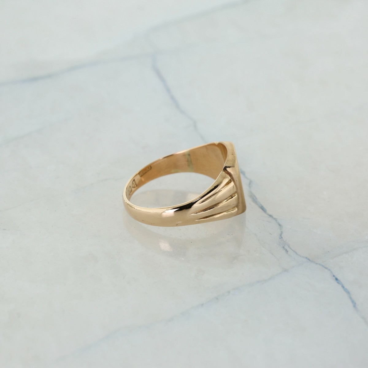 送税込【CRAFTD London】Square Signet Ring (Rose Gold) 国内発 Quadrant Signet Ring, Red Gold – Jens Hansen