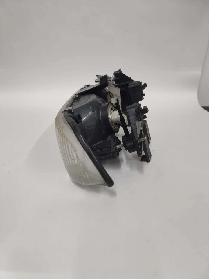 1998-2004 Chevrolet S10/S15/Sonoma Truck LH Headlight Assembly - Image 2 of 4