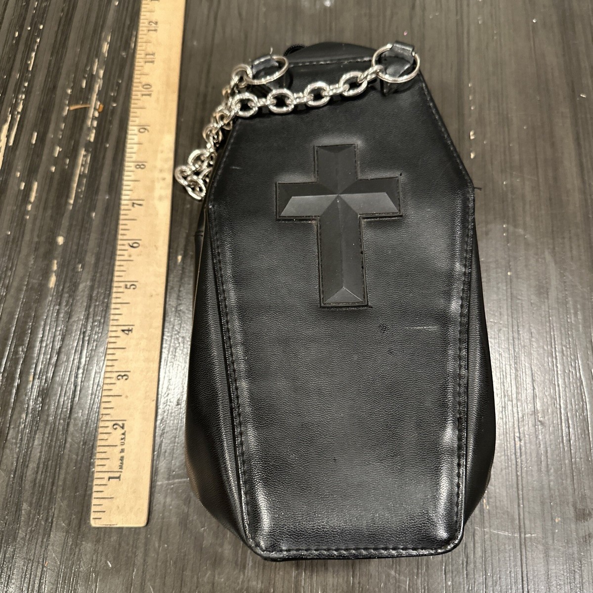 Roebuck London Vintage Pentagram Coffin Purse Wallet Chains Goth Punk Emo NWT Vintage Roebuck London Vampire Coffin Purse Chains Bag  main image 2