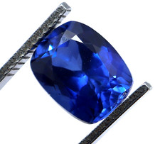 6.10 Ct Natural Flawless Blue Sapphire Cushion Cut Loose Certified Gemstone