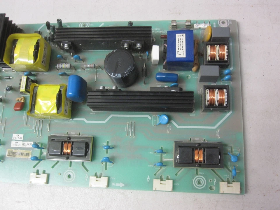 Hisense 117381 Fuente de alimentación / Inversor de retroiluminación RSAG7.820.1459 HLP-30A11 Foto 3 de 4