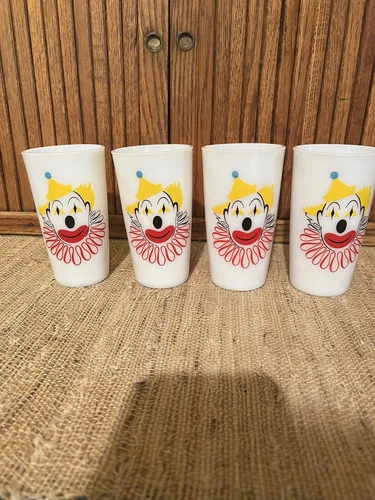 Vintage 1950's Hazel Atlas Set of 4 White Milk Glass 12 oz Clown Circus Tumblers