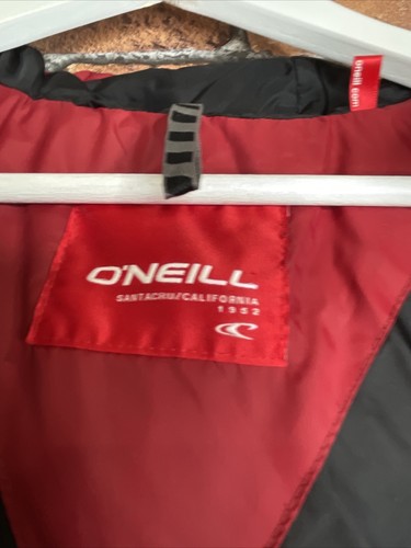 Chaqueta acolchada con capucha O’Neill vintage roja de 3 bolsillos talla mediana excelente estado - Imagen 5 de 9