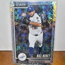 Topps 2026 Series One Parallel Max Muncy #252 Los Angeles Dodgers Baseball Card