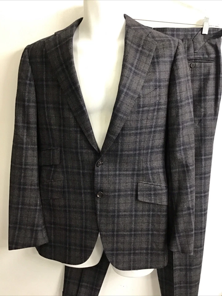 cesare attolini suit Gray/Navy Wool Plaid Jacket And Pant Size 38 - Image 2 of 4