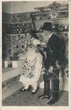 B585 Couple dressed in traditional folk costumes from Kalocsa embroidery Hungary
