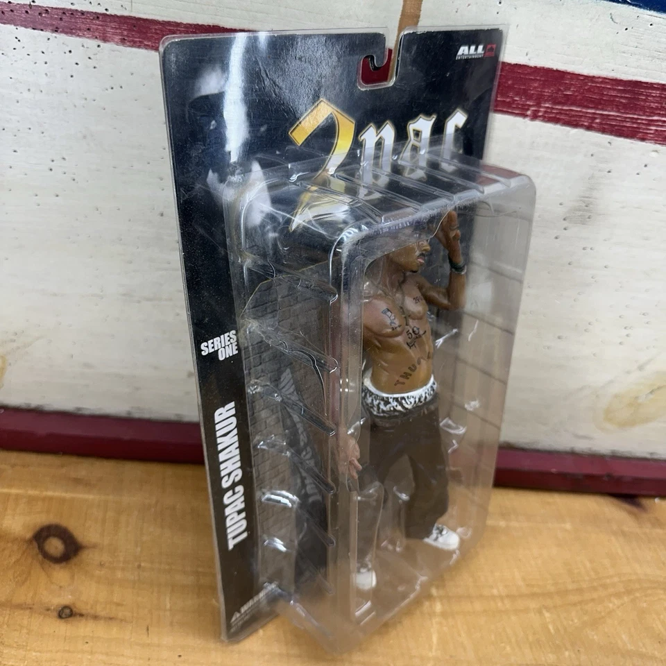 2001 - ALL ENTERTAINMENT 2PAC TUPAC SHAKUR 8'' FIGURE SERIES 1 - Image 2 of 4
