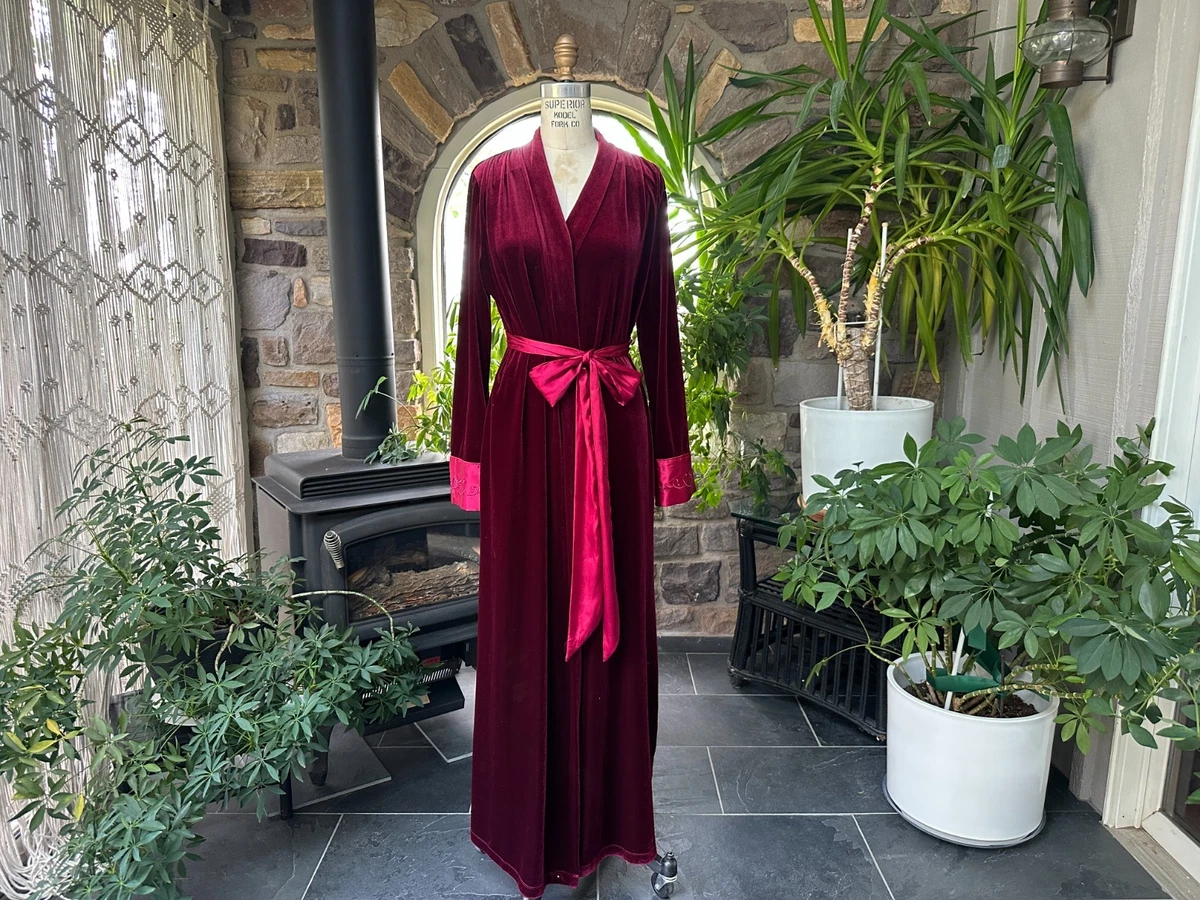 Neiman Marcus Red Vintage Clothing for Women for sale