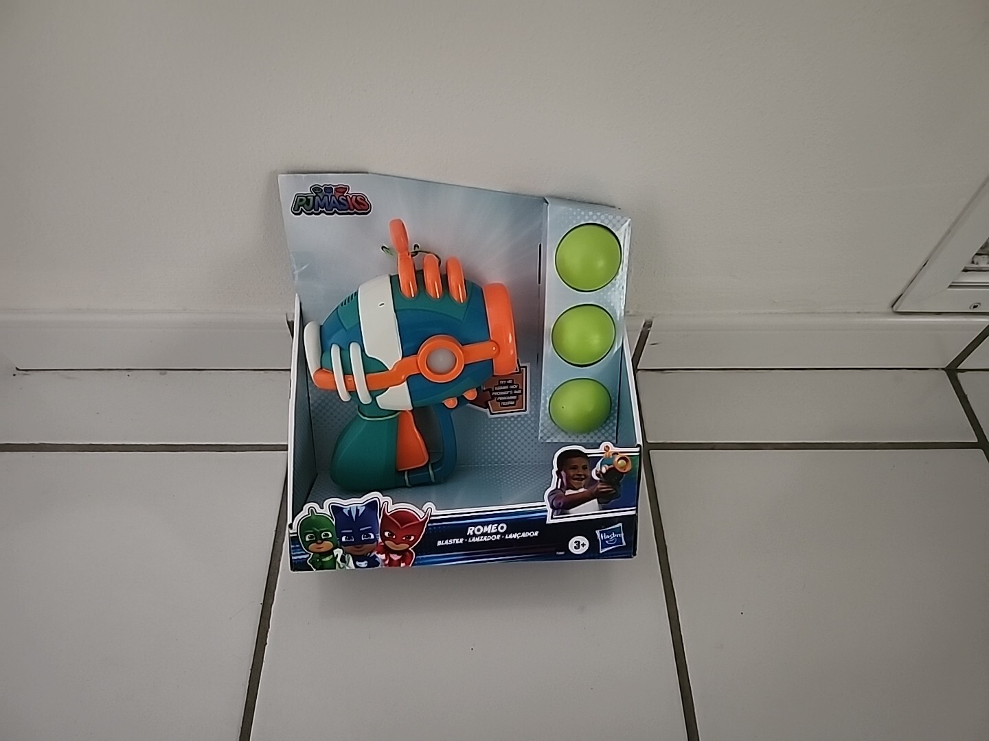 PJ Masks Romeo Blaster Ball Launcher for Kids. Easy To Load With Sound & Lights