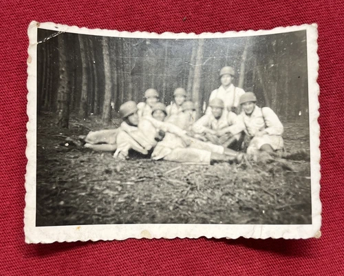 WW2 WWII Original German Military wartime photo Luftwaffe Paratroopers W Helmets