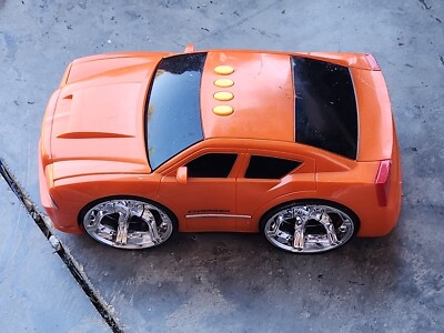2006 A-HA TOYS INC  2004 Orange Dodge Charger (AS IS)