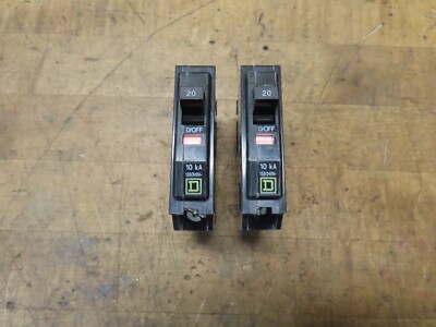 Lot of 2 Square D Type Q0 DP-4075 20 amp circuit breakers