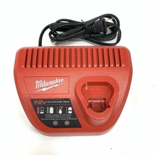 Milwaukee 48-59-2401 M12 Battery Charger 12V 12 Volt For Drill, Saw