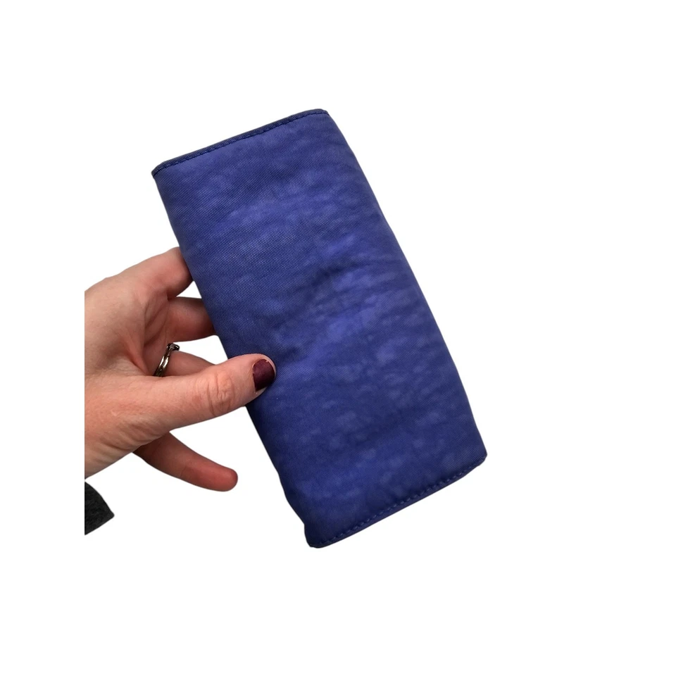 Cartera Kipling Púrpura Nylon Money Land RFID Snap Triple Plegable Foto 3 de 4