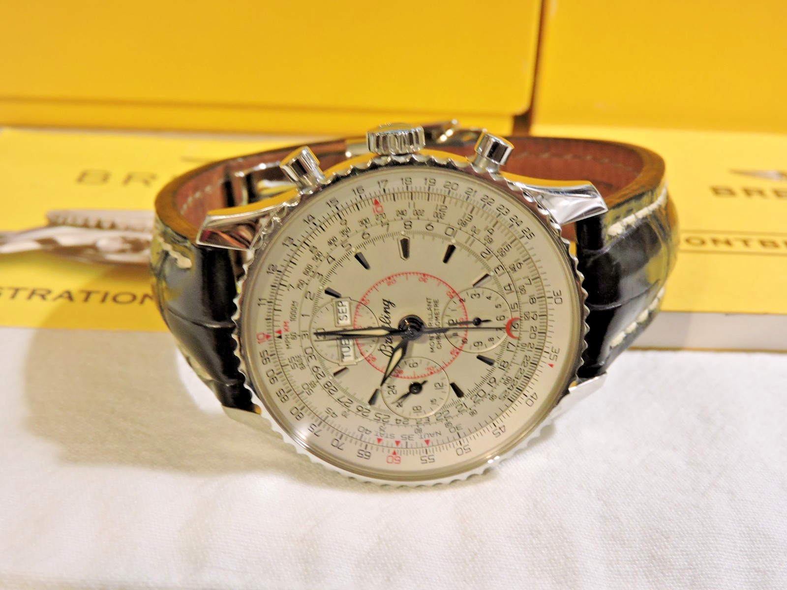 Breitling Navitimer Montbrillant Datora A21330 Triple Date Chronograph AUTHENTIC image 2
