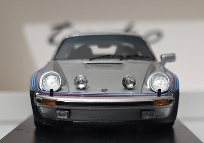 Porsche 911 (930) Turbo RS Herbert von Karajan 1:43 Spark MAP 020