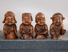 Exquisite Boxwood Ornaments Featuring The Four Talented Individuals