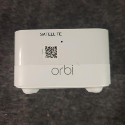 Netgear Orbi RBS10 WiFi Add-On Satellite Wireless Mesh W/Power Adapter Bundle - Picture 7 of 8