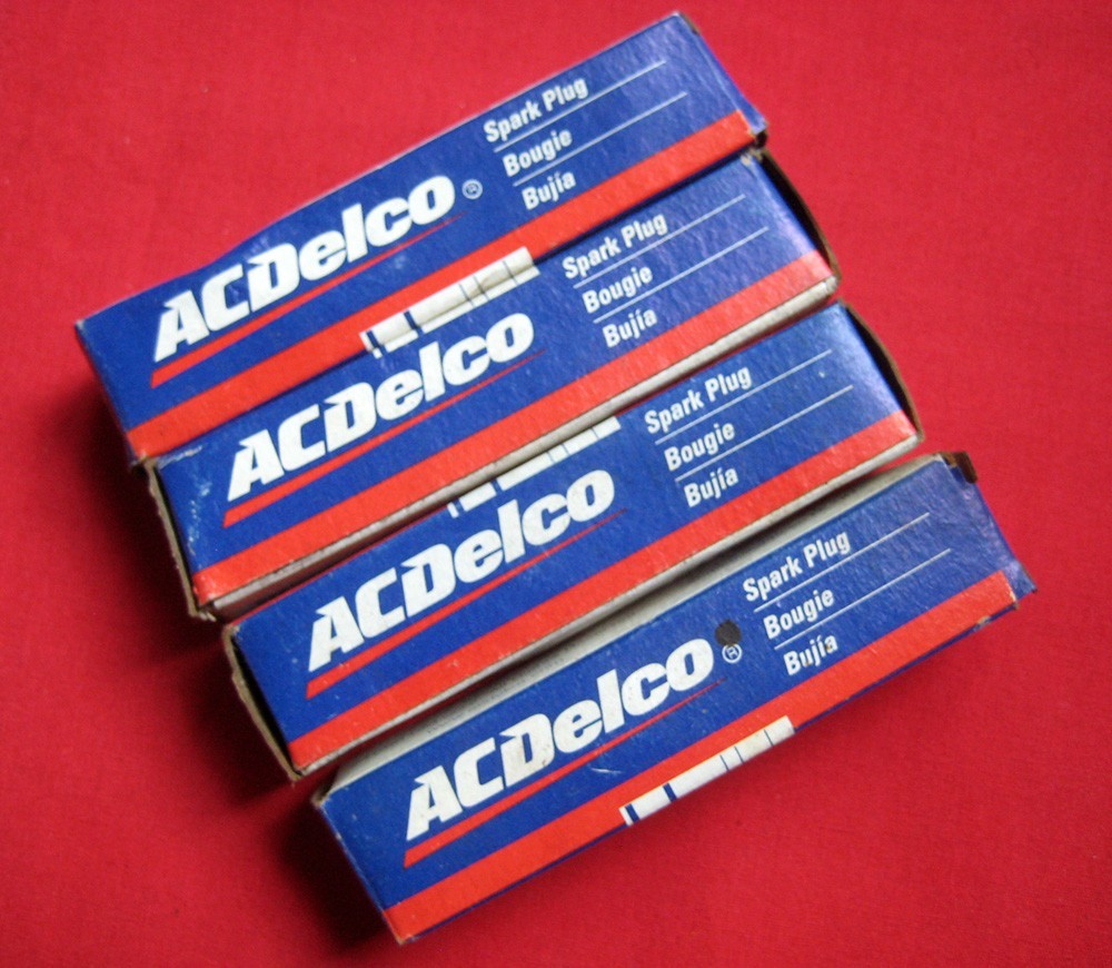ACDelco R43TS Conventional Spark Plugs - 4 new plugs - L@@K priced right.