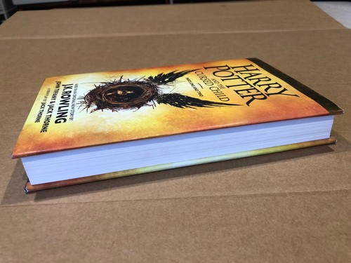 Harry Potter and the Cursed Child - Part 1 & 2 Special Rehearsal Edition Script - Picture 5 of 18