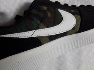 nike sb team classic black white