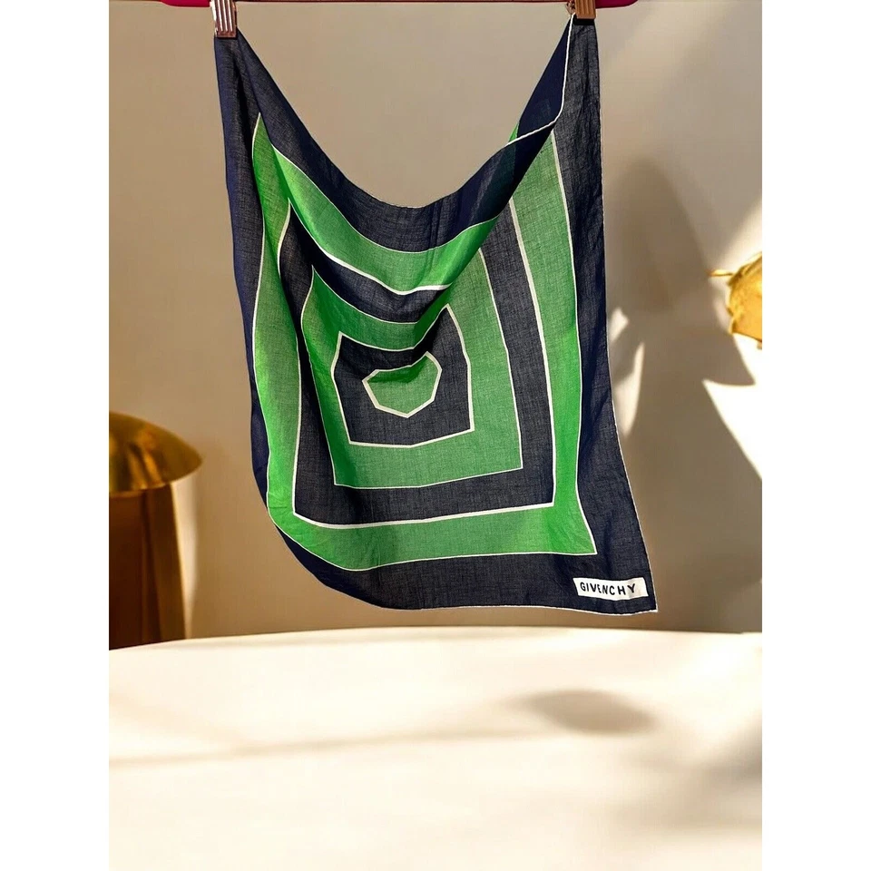 Bufanda Cuadrada Vintage Retro Givenchy Mod Bloque de Color Geométrica Azul Marino y Verde Foto 3 de 4